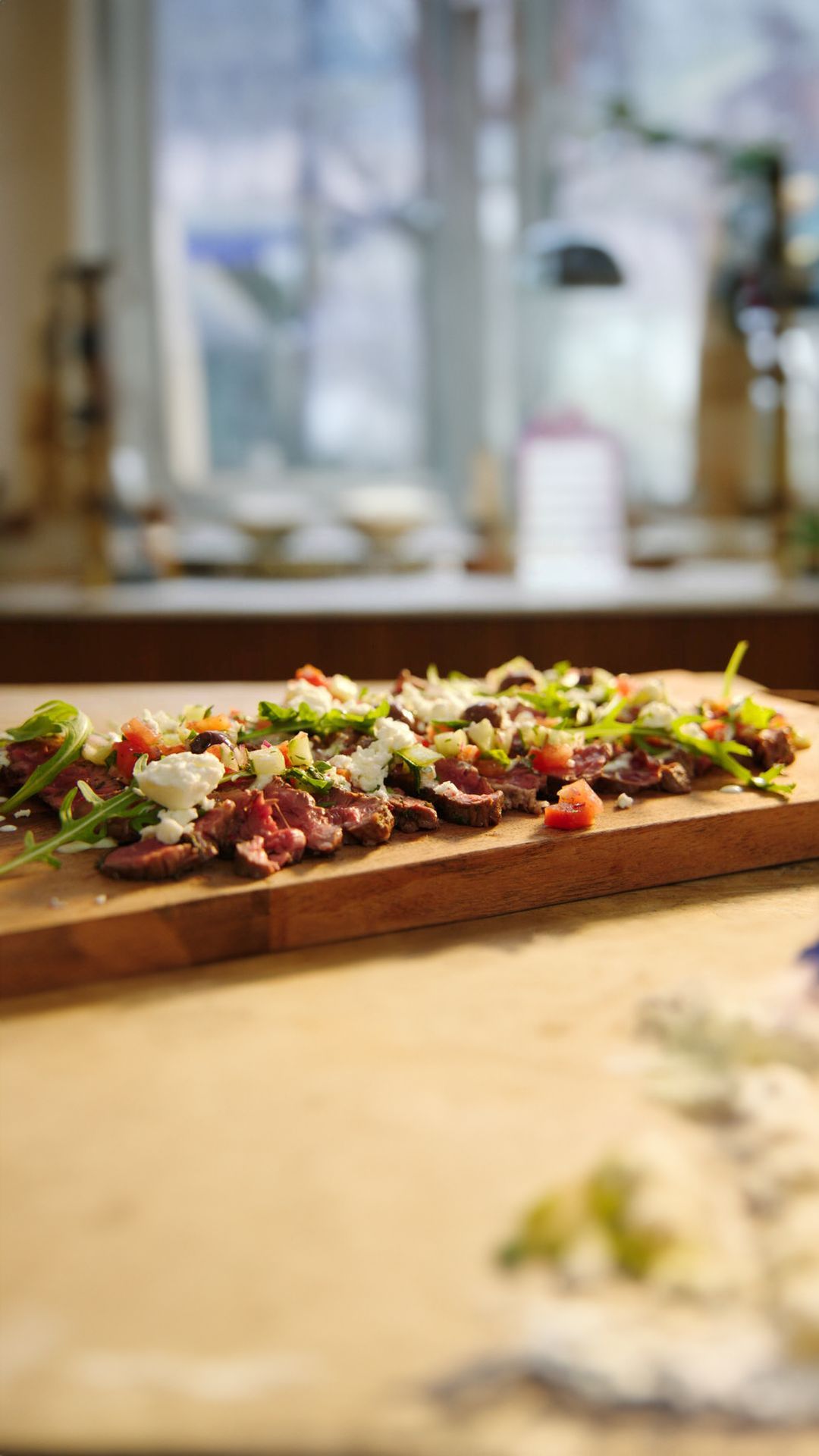 Onglet met Griekse salsa en feta