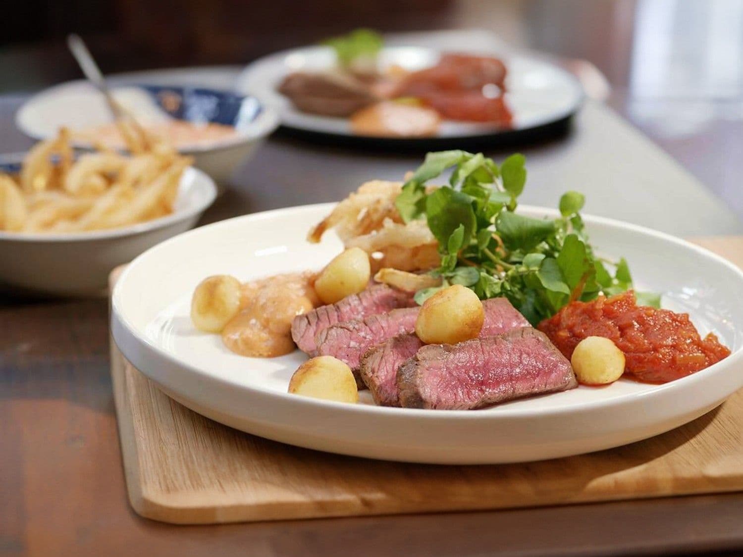 Steak Tyrolienne met gebakken aardappeltjes