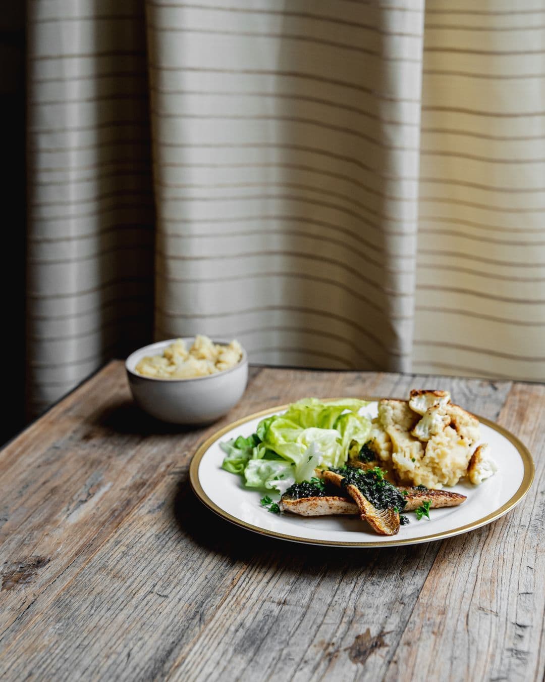 Pieterman meunière met bloemkool en vinaigrette salée