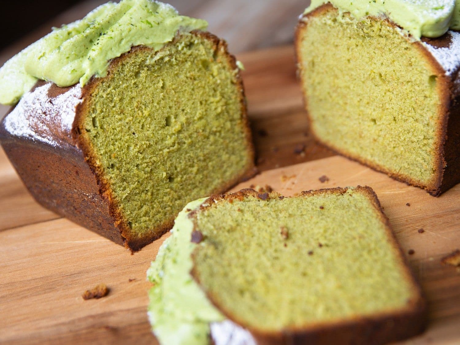 Matcha cake met limoen-matchacrème
