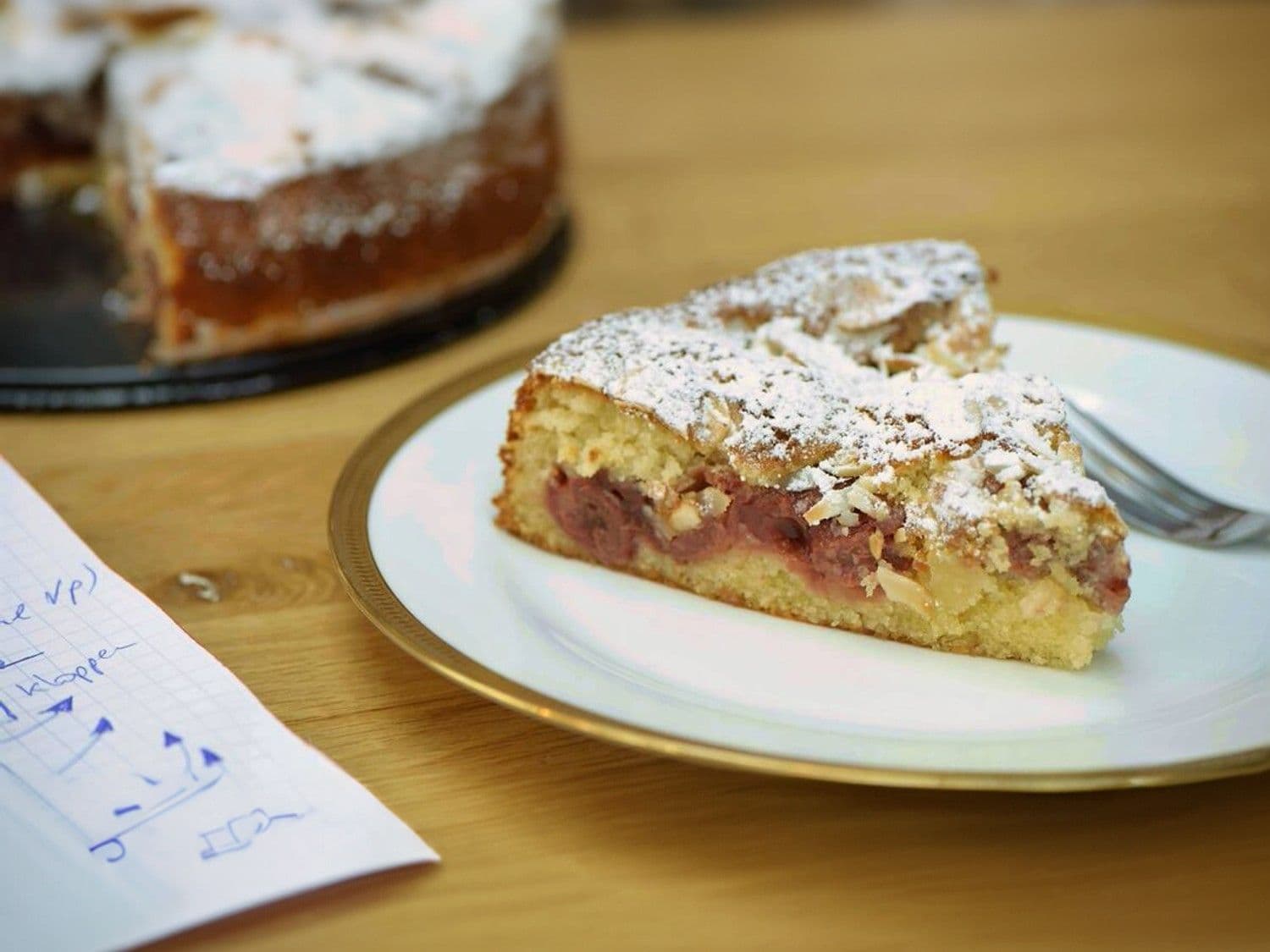 Polentataart met noordkrieken en amandel
