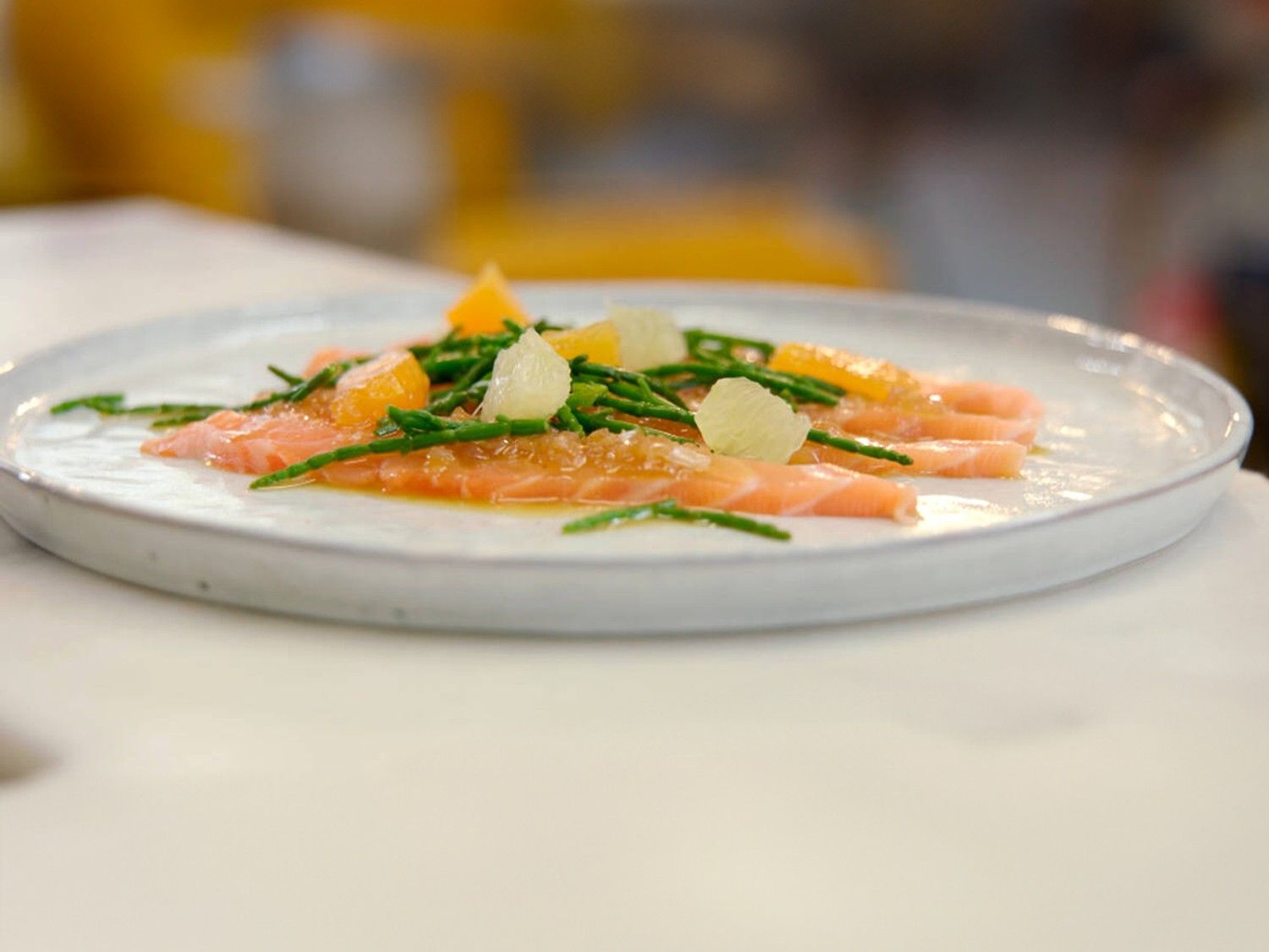 Carpaccio van zalm met citrusvinaigrette