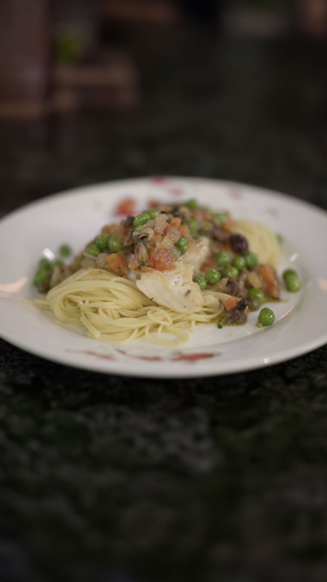 Pasta met zeewolf en groentesaus