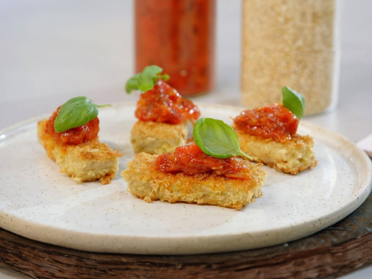 Havercakejes met paprika-tomatenchutney
