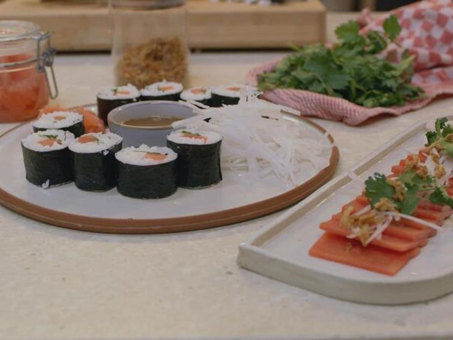 Maki en sushi van watermeloen