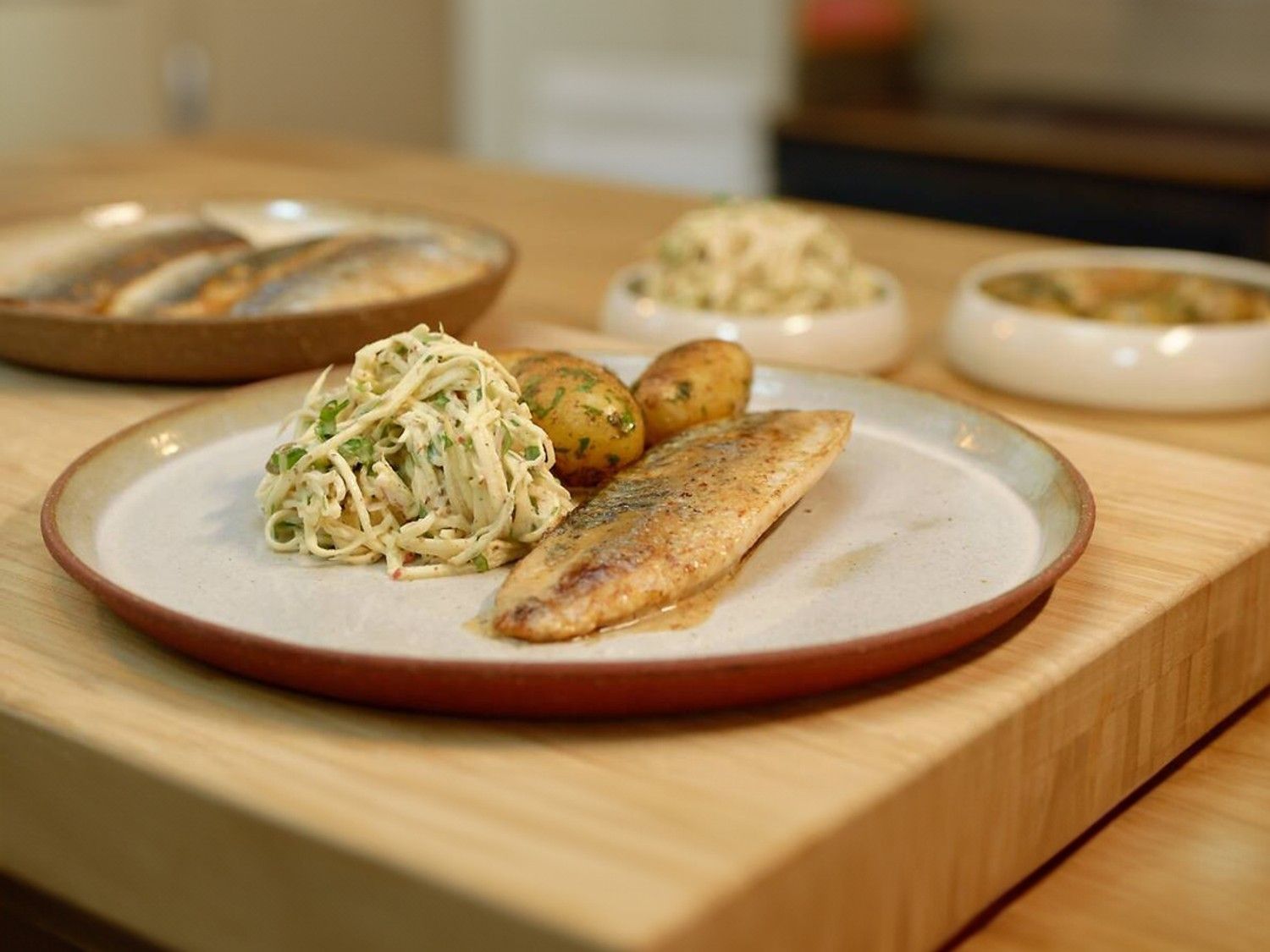 Makreel met remoulade van pastinaak en gebakken krieltjes
