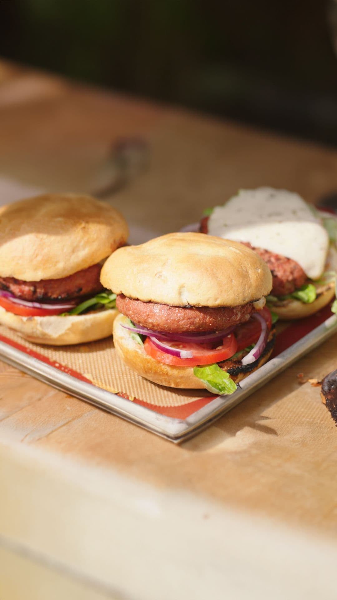 Runderburger met chorizo en tomatenaioli