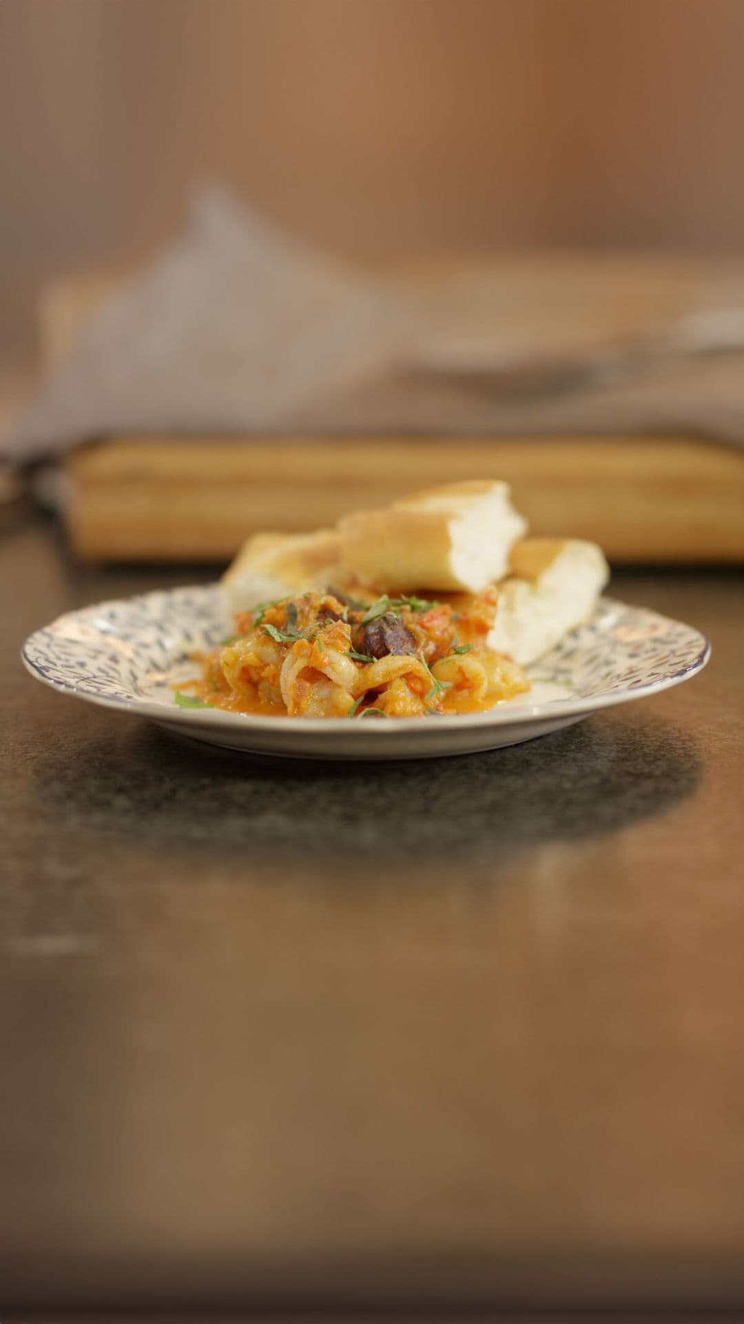 Scampi met chorizo en trostomaten