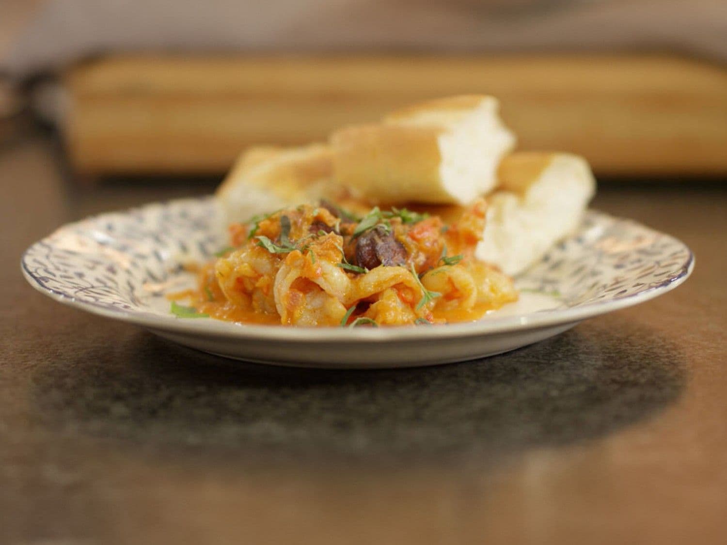 Scampi met chorizo en trostomaten