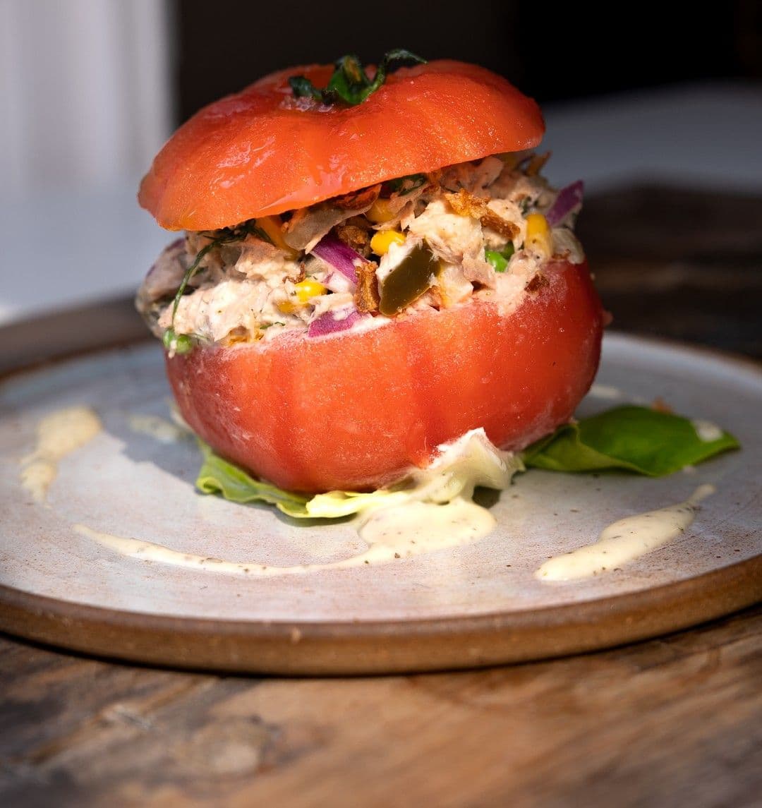 Gevulde tomaten met tonijnsla