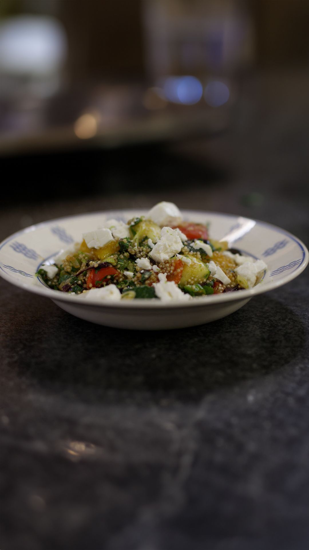 Salade met quinoa en fetakaas