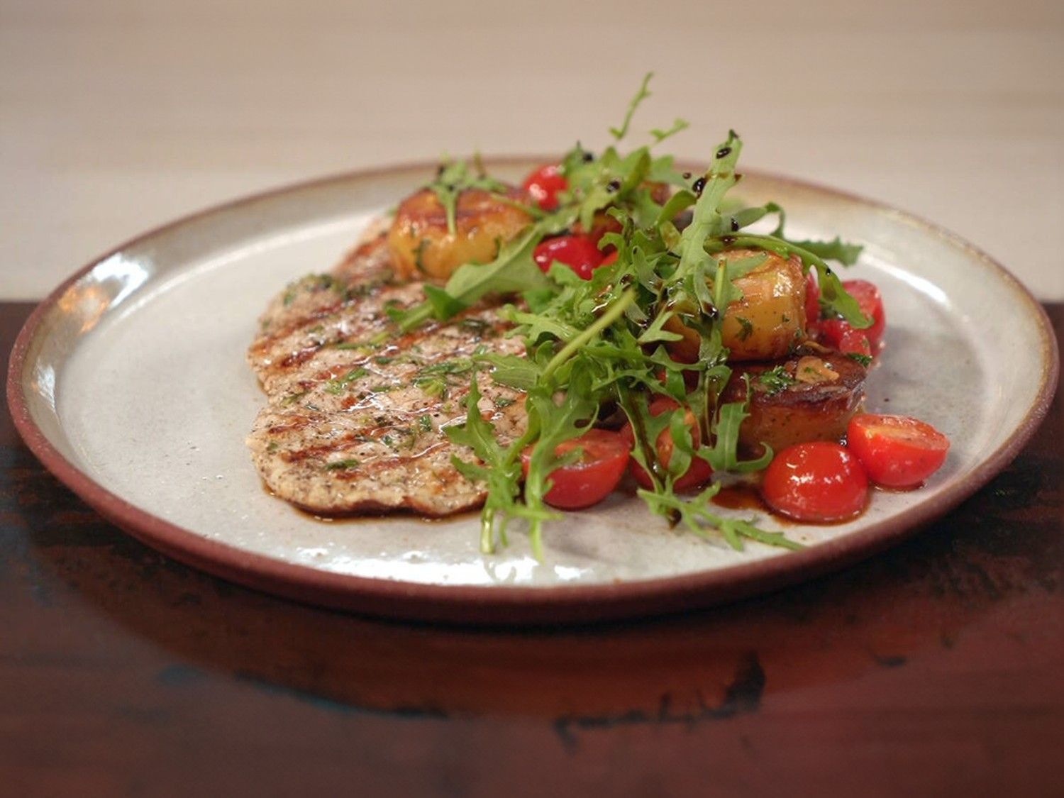 Gegrild kalfsvlees met aardappelen “piccata”