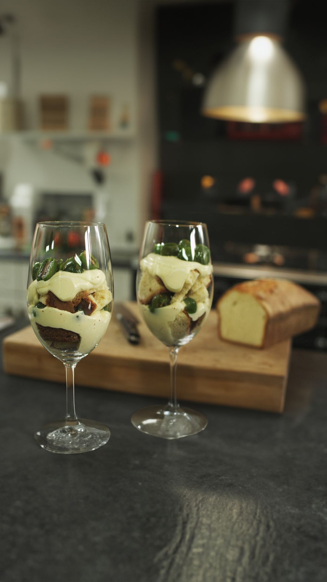 Trifle met kiwibessen
