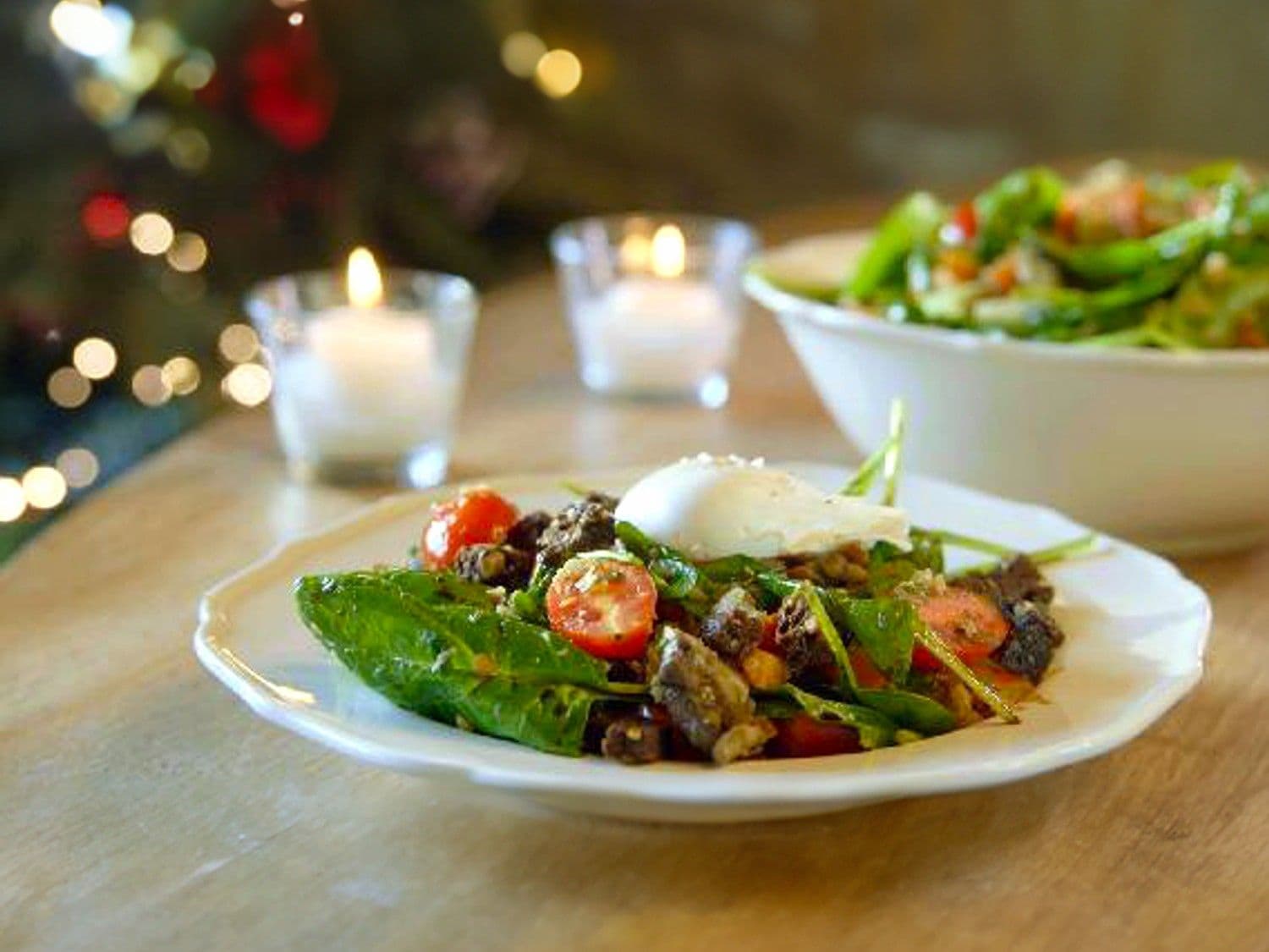 Lauwe linzensalade met gepocheerd ei