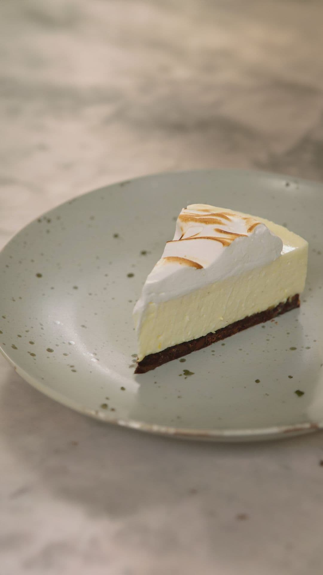 Citroenkaastaart met sinaasappelmarmelade en meringue