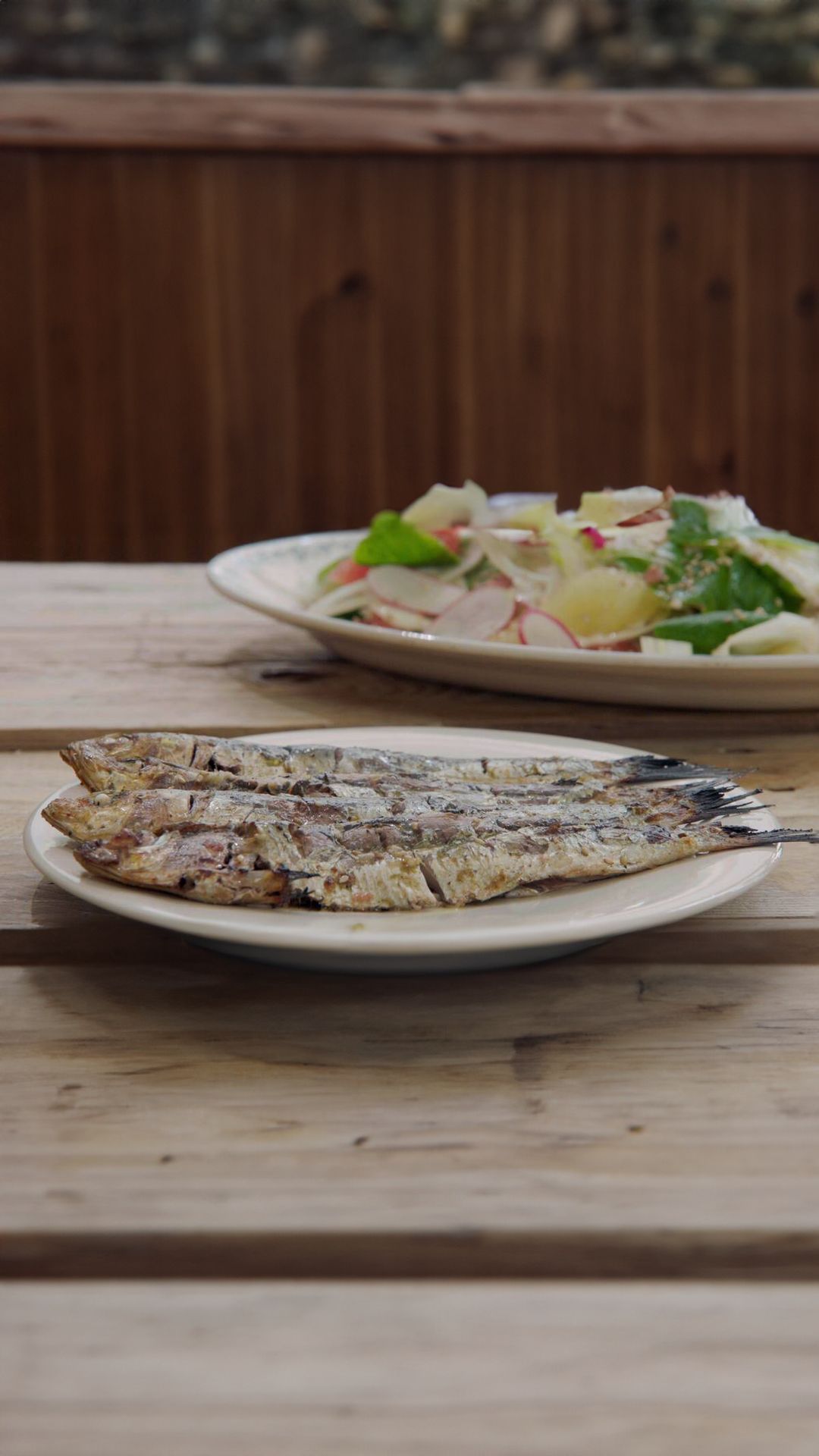 Gegrilde sardientjes met venkel/pompelmoessalade