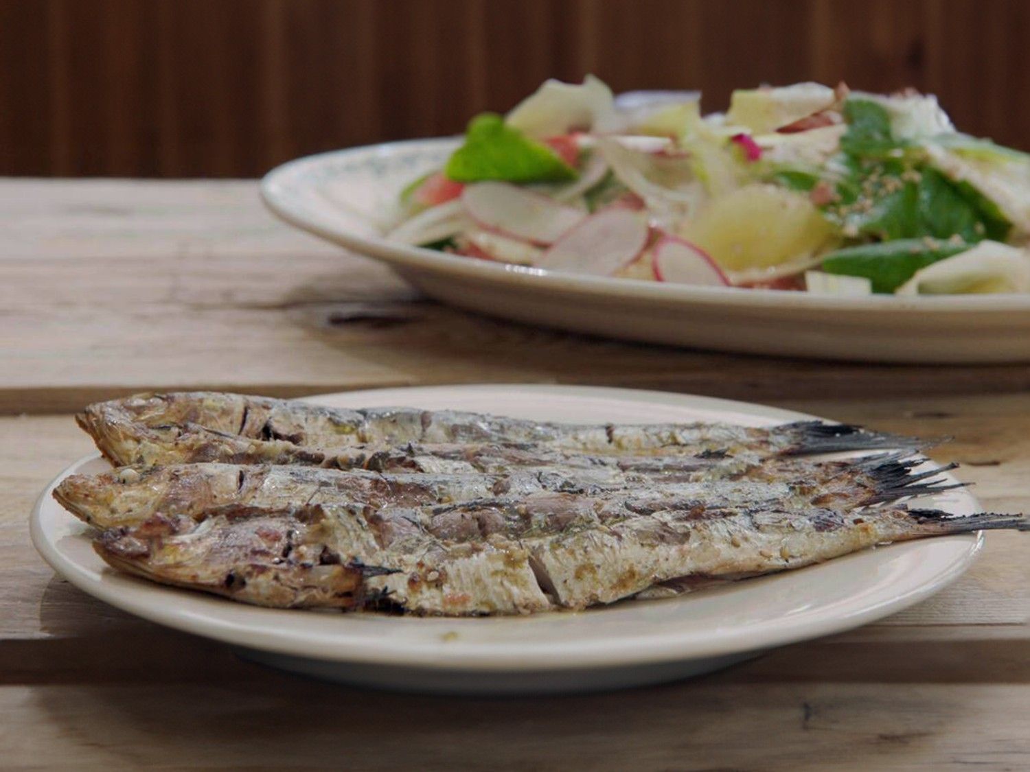 Gegrilde sardientjes met venkel/pompelmoessalade