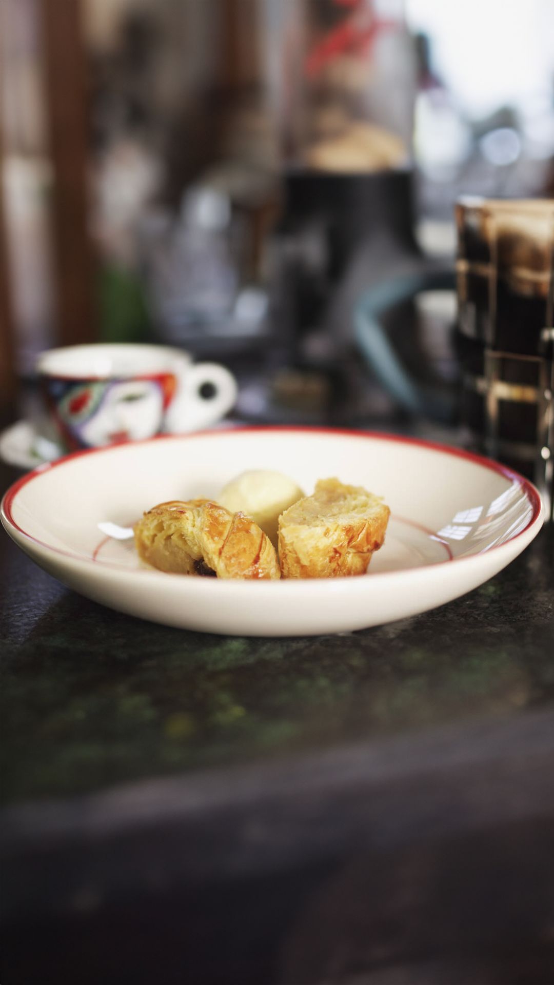 Appelstrudel met kaneel
