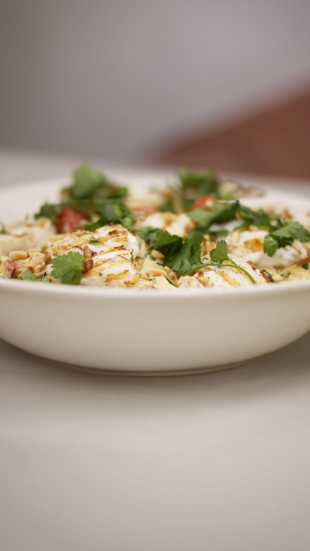 Gegrilde zeeduivel met penne, chorizo en ricotta